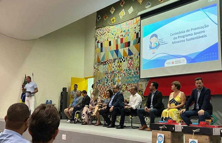 Escola Municipal João Francisco da Silva, de Cachoeirinha, é premiada em evento de escola sustentável