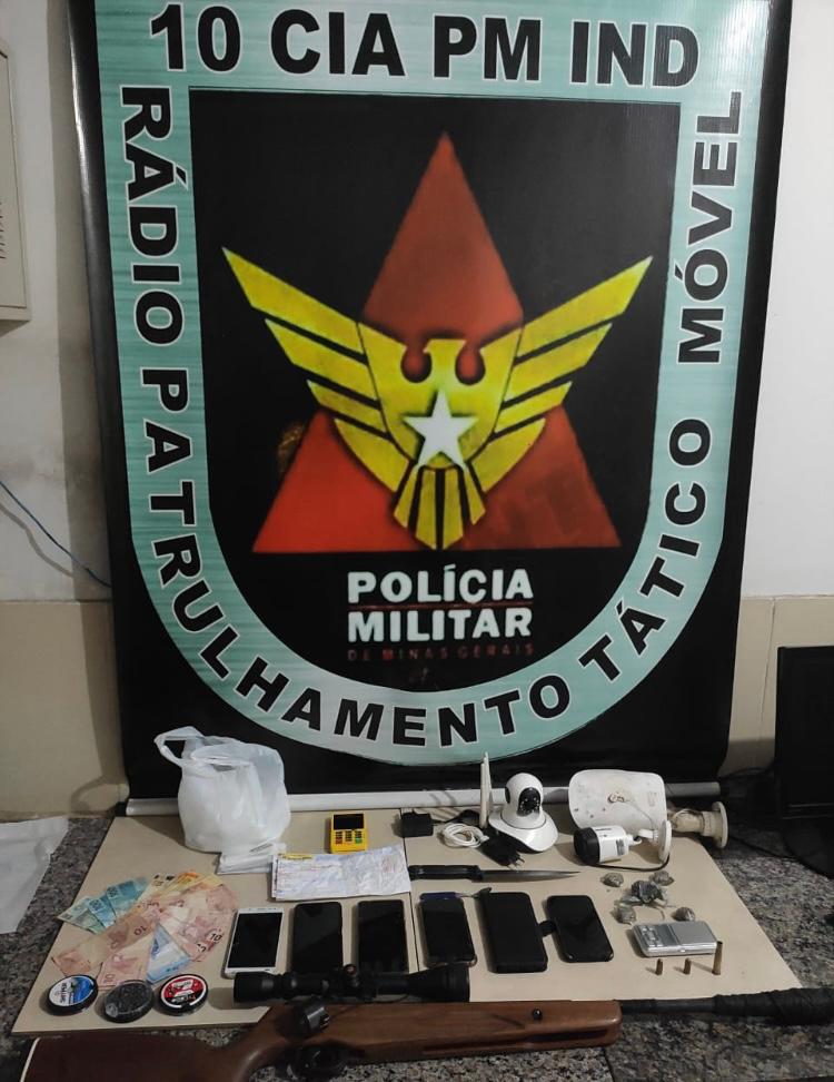 Quatro pessoas são presas por tráfico de drogas em São José do Triunfo