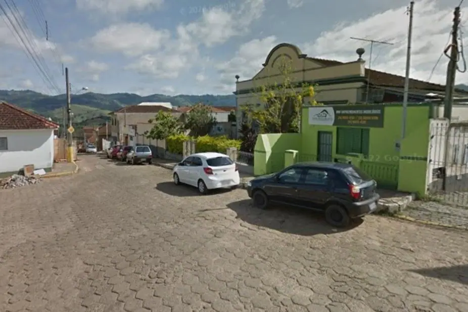 Adolescente morre após acidente com motocicleta que pegou escondido do pai