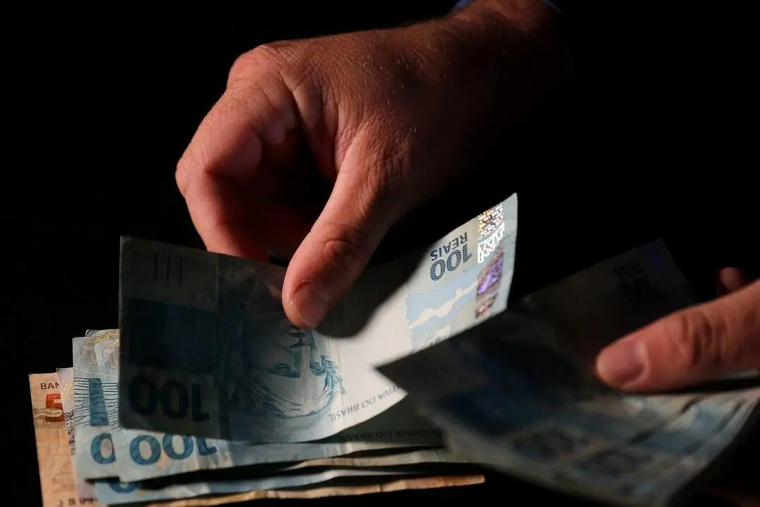 Idosa perde R$35 mil reais em golpe do falso Banco