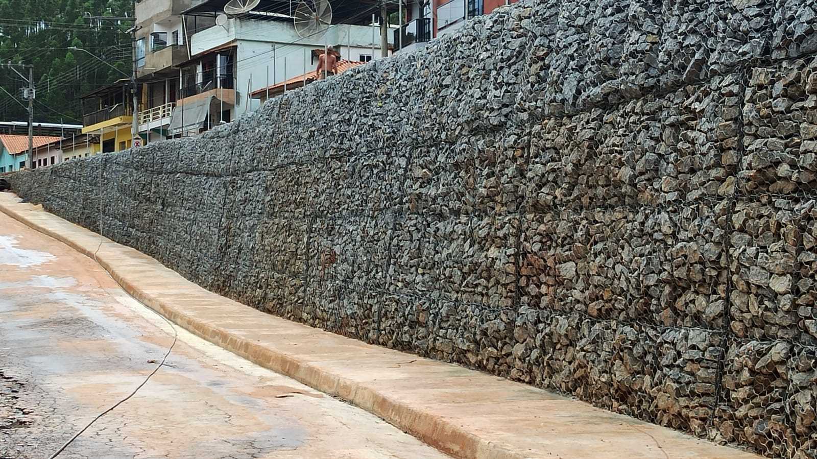 Muro de gabião em Cachoeirinha está quase pronto