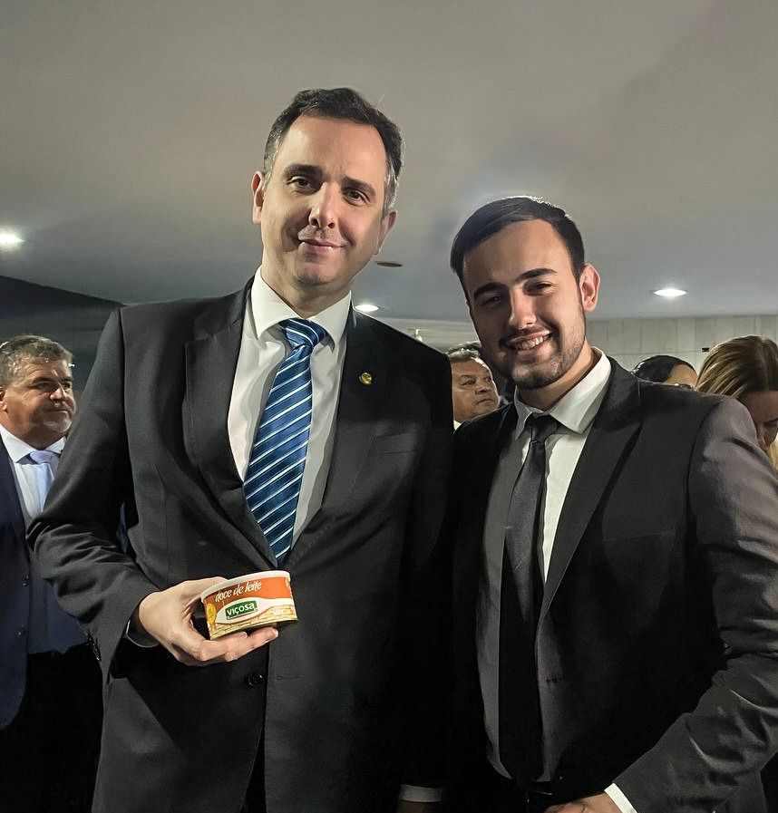 Vice Presidente da Câmara de Viçosa se encontra com Presidente do Congresso Nacional e Senado Federal