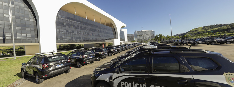 Polícia Civil de Viçosa, Ponte Nova e Ubá recebem novas viaturas