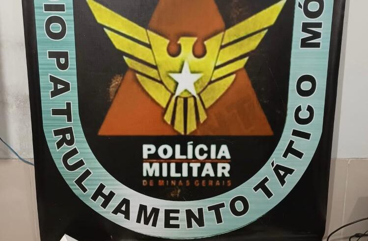 Tático Móvel da PM localiza drogas no bairro Inácio Martins