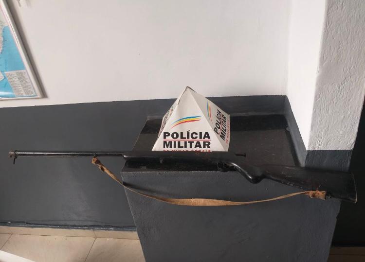 Homem é detido por porte ilegal de arma de fogo em Teixeiras