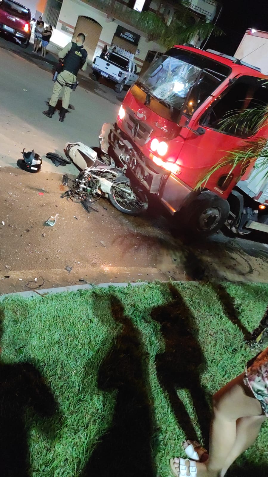 Motociclista morre em batida frontal com caminhão em Porto Firme