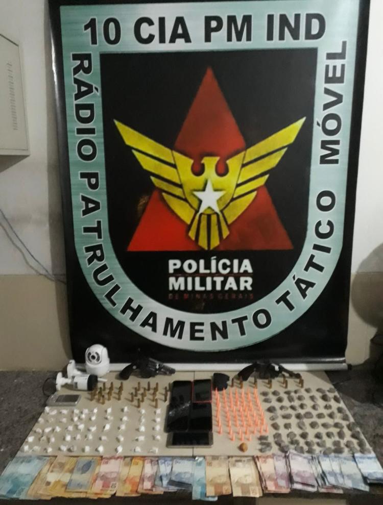 PM de Viçosa apreende grande quantidade de drogas no Maria Eugênia
