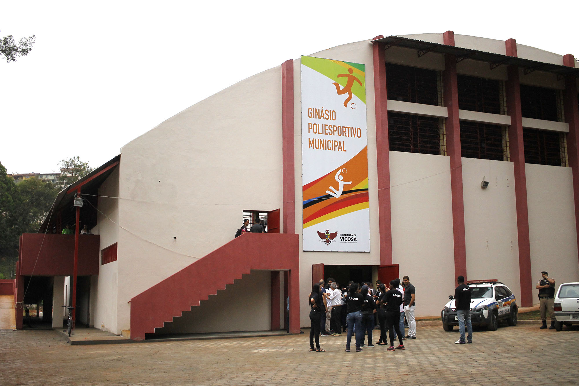 Escolas se enfrentam no primeiro dia da seletiva do JEMG 2023