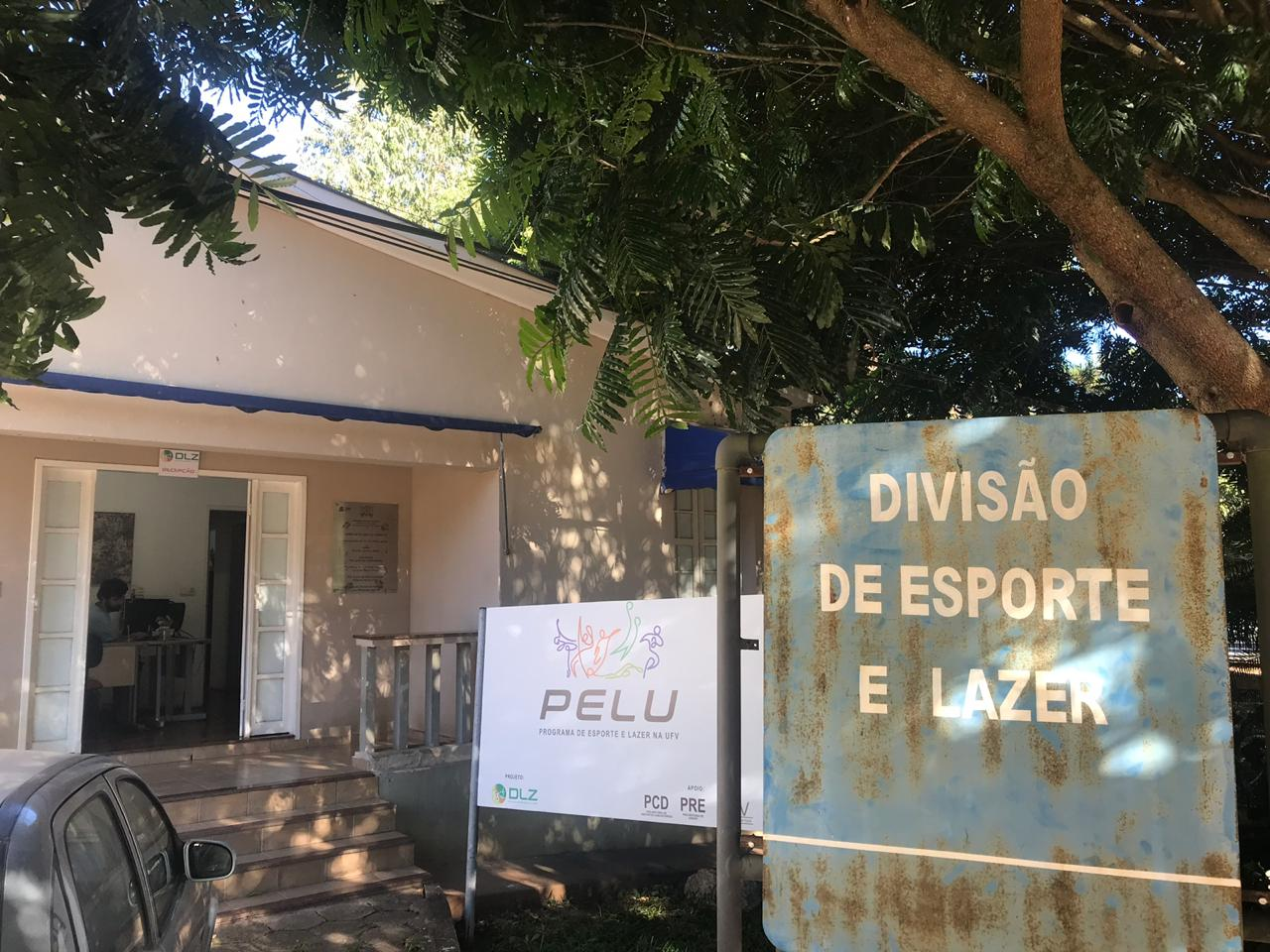 UFV oferece vagas de vôlei e futsal para crianças e adolescentes