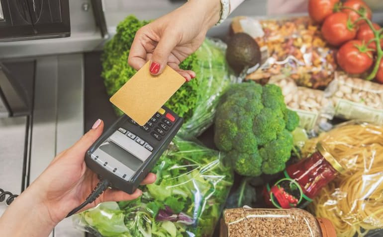 Ubá: pacientes com hanseníase trocarão cesta básica por cartão alimentação