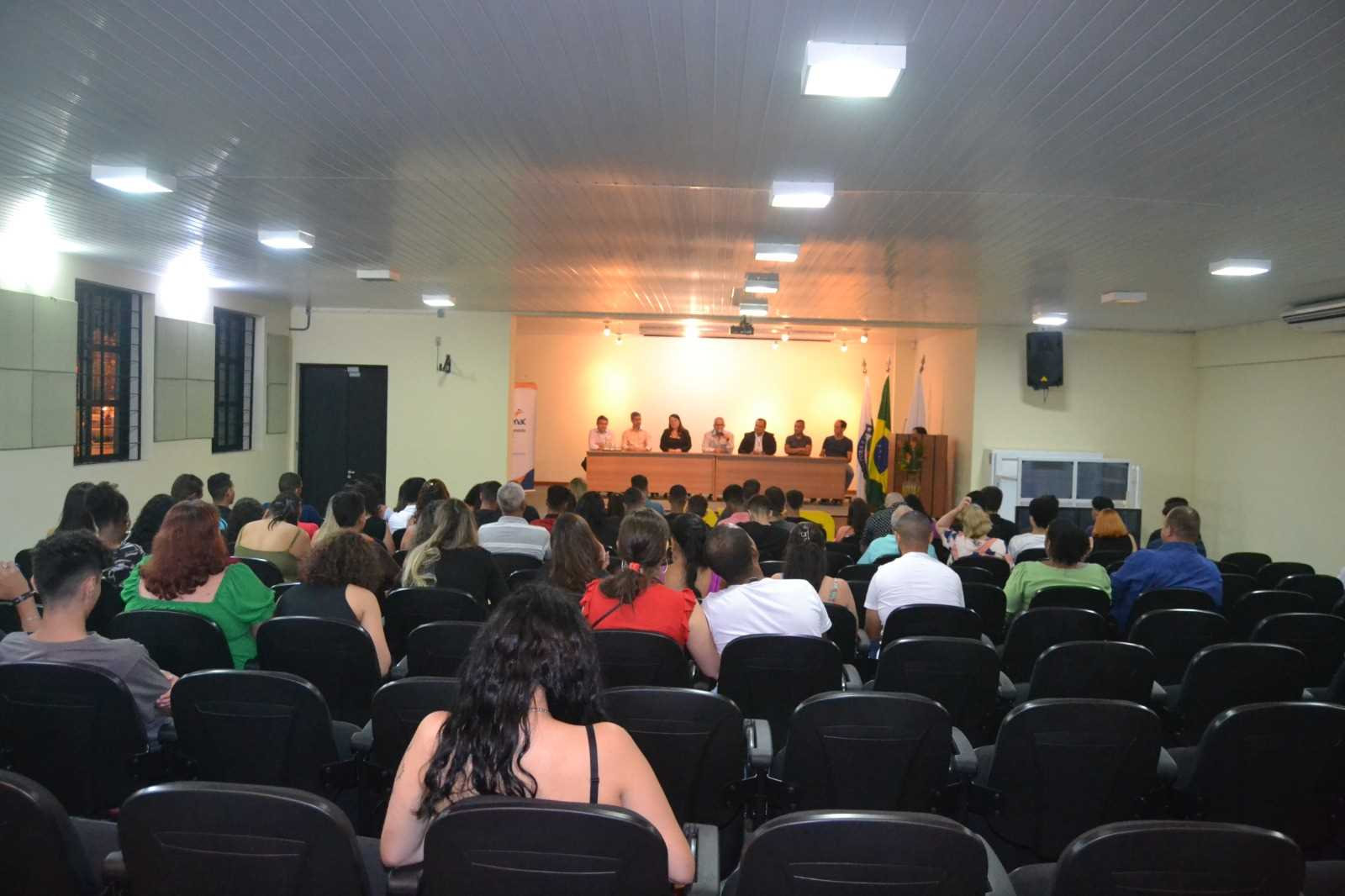 Prefeitura, UFV e Senac formam 50 novos técnicos profissionais