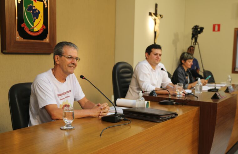 Padre Geraldo apresenta na Câmara a Campanha da Fraternidade 2023