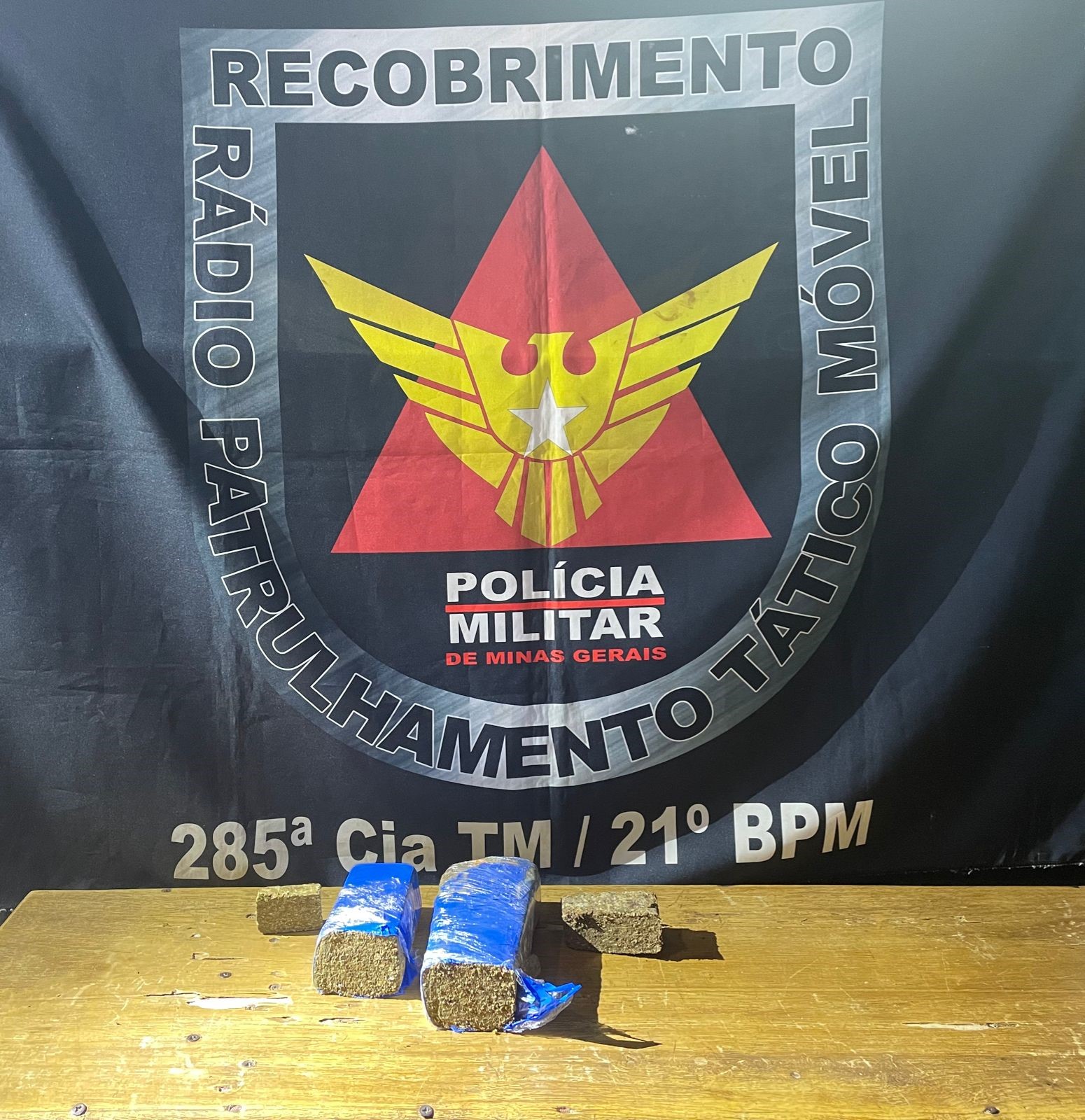Região: jovem de 22 anos é preso por tráfico de drogas