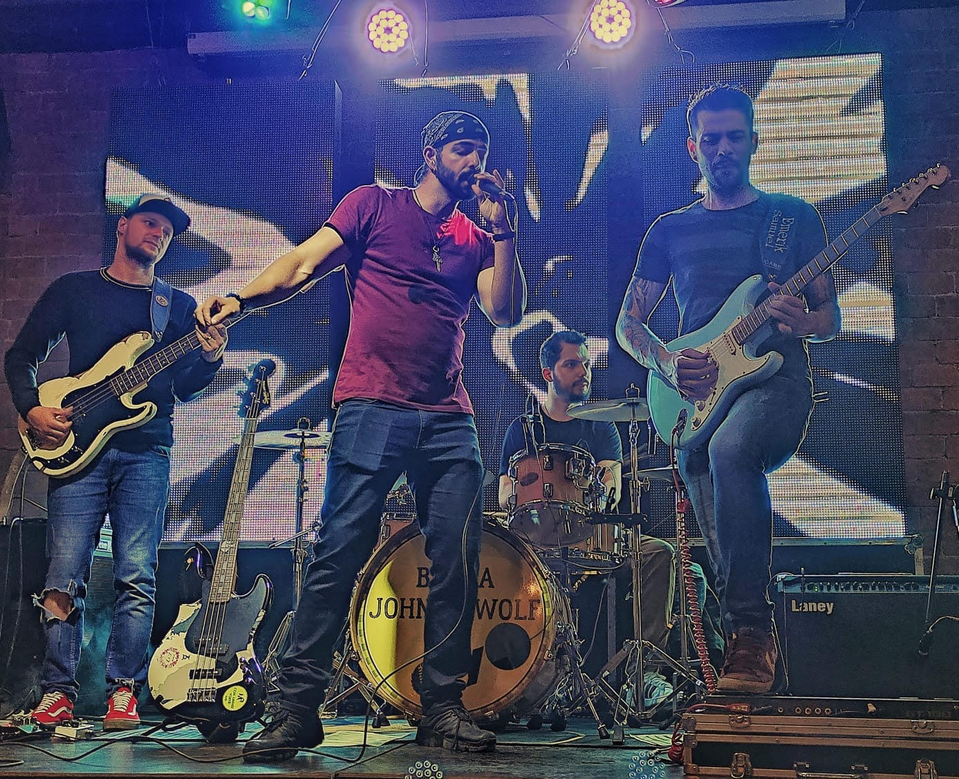 Banda Johnny Wolf se apresenta na UFV nesta quinta, 27