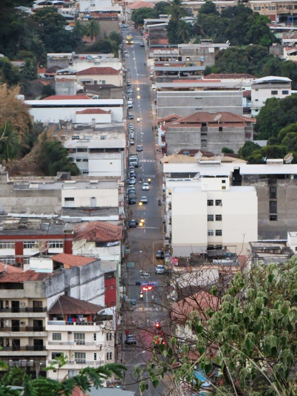 Jovem morre atropelado por ônibus em Visconde do Rio Branco