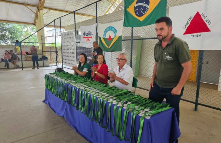 Alunos de escolas públicas de Viçosa participam de torneio de judô