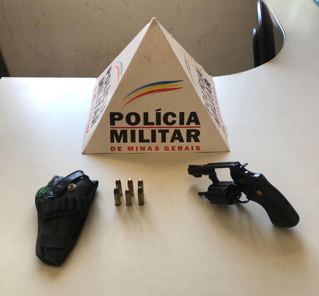 Arma de fogo apreendida na zona rural de Ervália