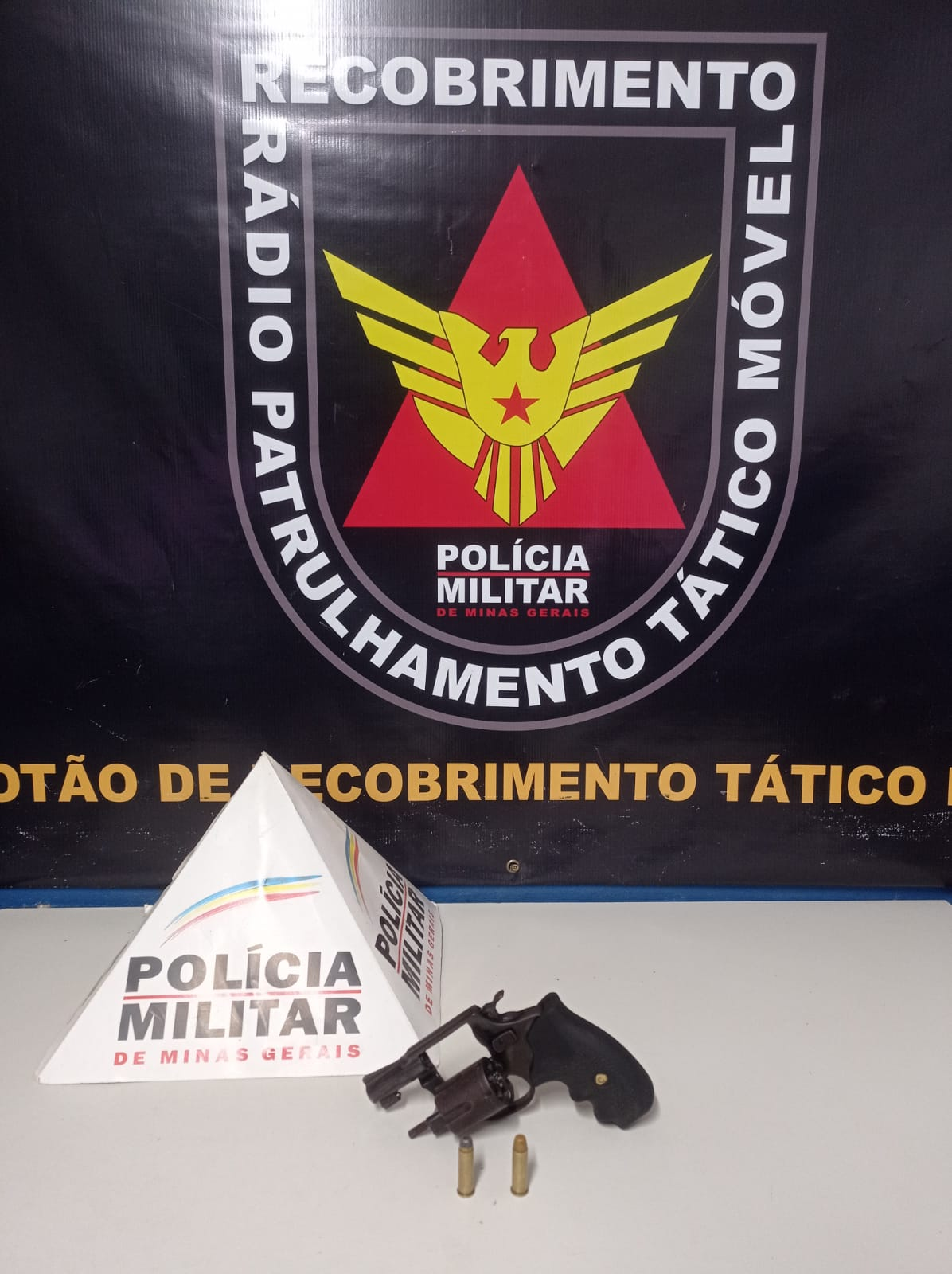Região: homem é preso com arma de fogo durante Operação Maio Amarelo