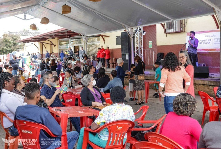 Terceiro Festival Literário começa hoje (23) em Viçosa