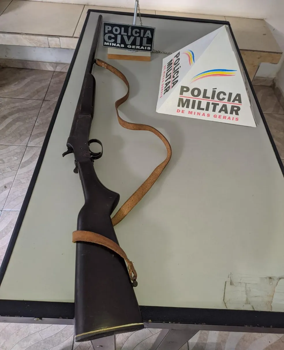 Homem persegue, ameaça a ex-companheira e é preso