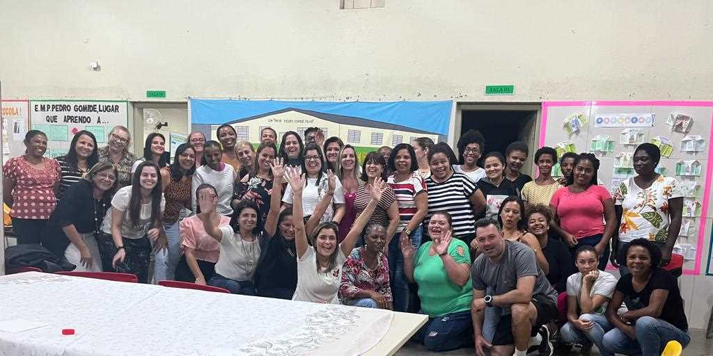 Secretaria de Educação promove reuniões com profissionais de ensino da Rede Municipal