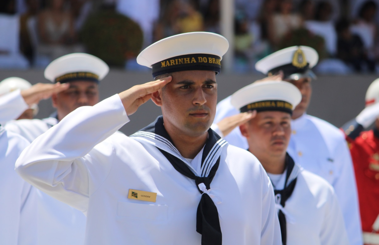 Marinha anuncia concurso com vagas no Rio de Janeiro