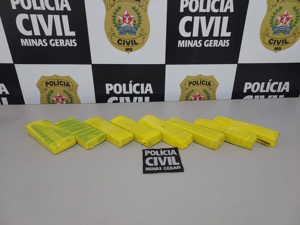Ubá: Polícia Civil apreende barras de maconha enviadas pelos Correios