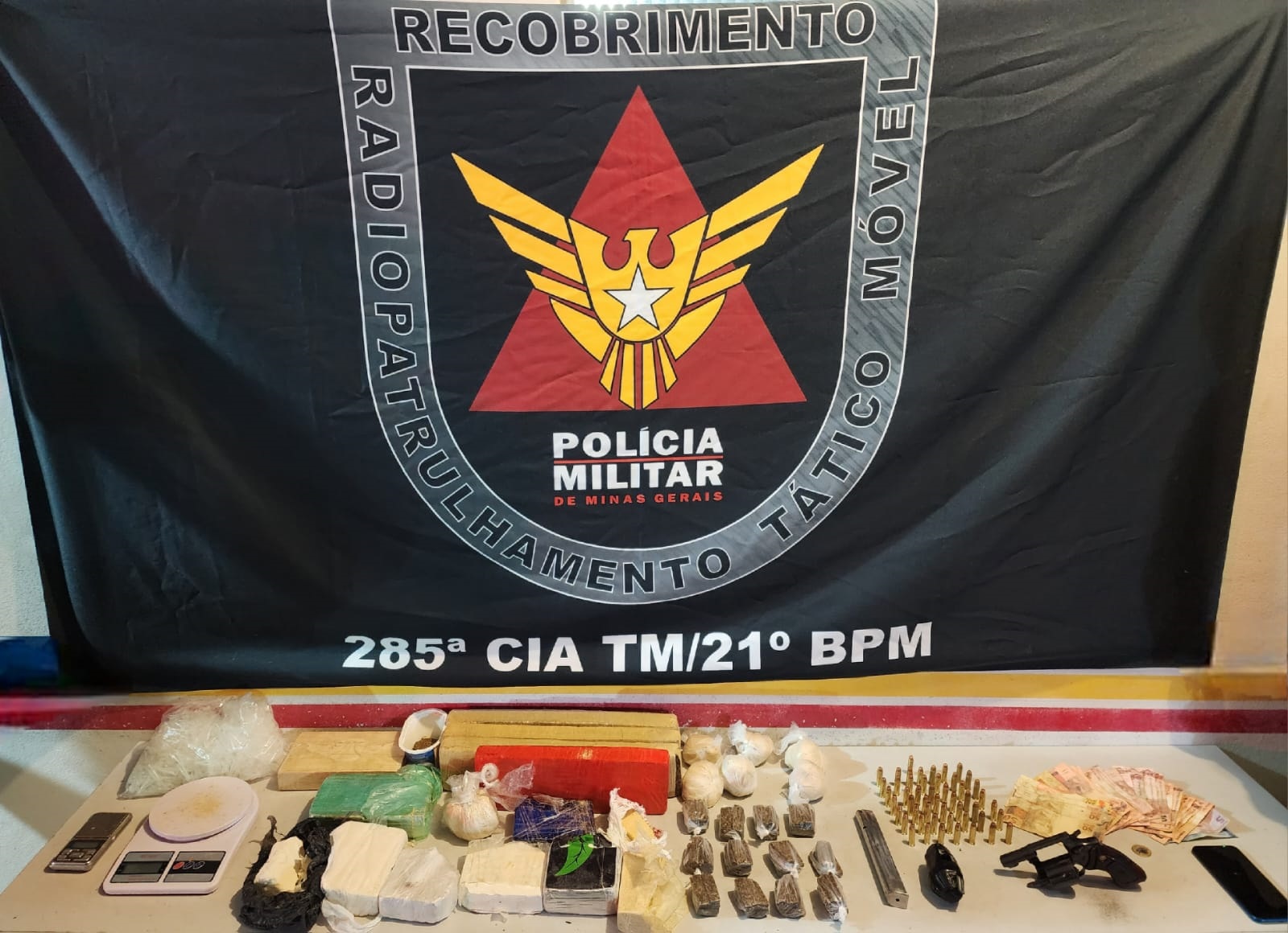 Homem é preso por tráfico de drogas em Ubá
