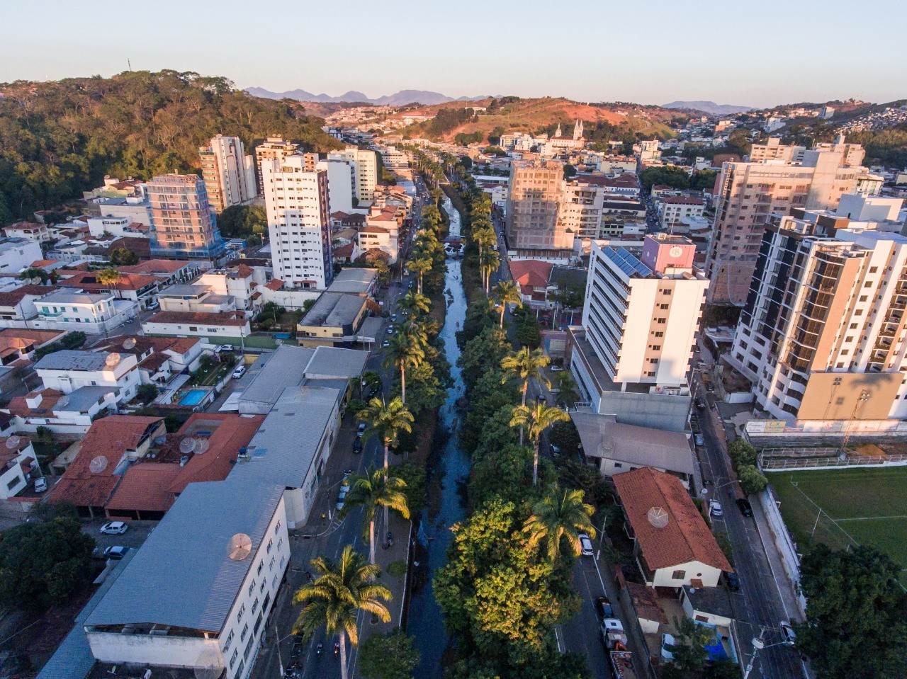 Pais de motociclista que morreu em acidente de trânsito receberão pensão de motorista em Ubá