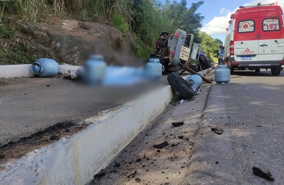 Entregador de gás morre após perder o controle na BR-356