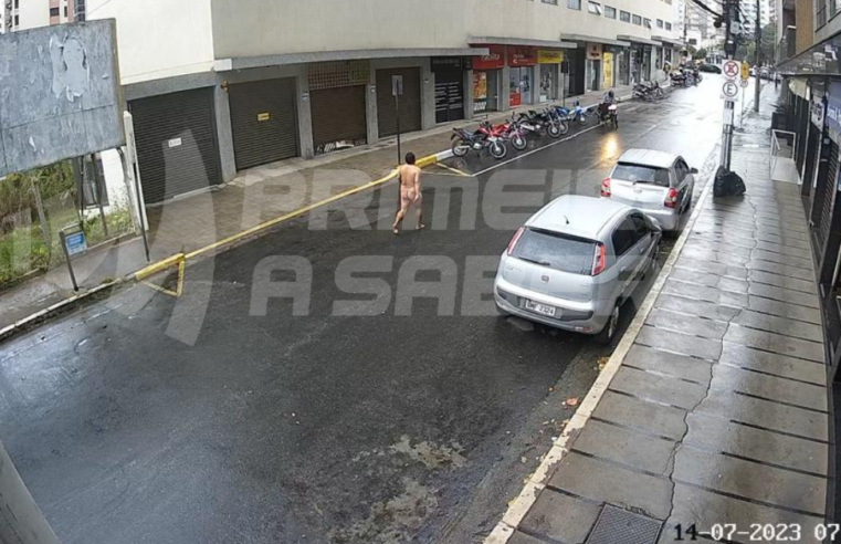 Após ser atacado por cachorros, homem anda pelado em ruas de Viçosa