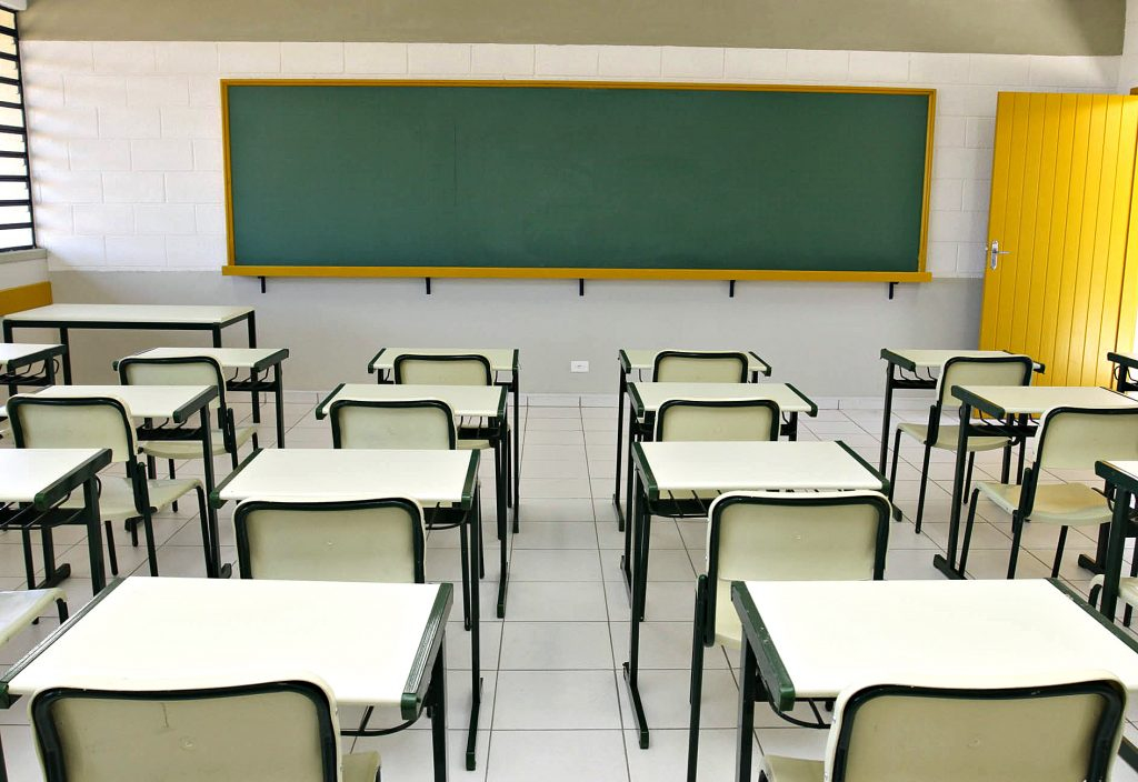 Férias nas escolas estaduais começam nesta segunda-feira (17)
