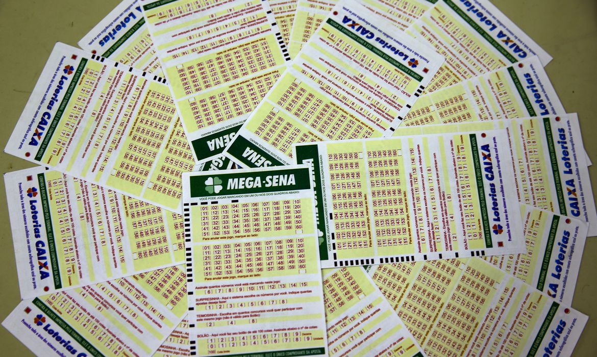 Nenhuma aposta acerta e Mega-Sena acumula prêmio de R$60 mi