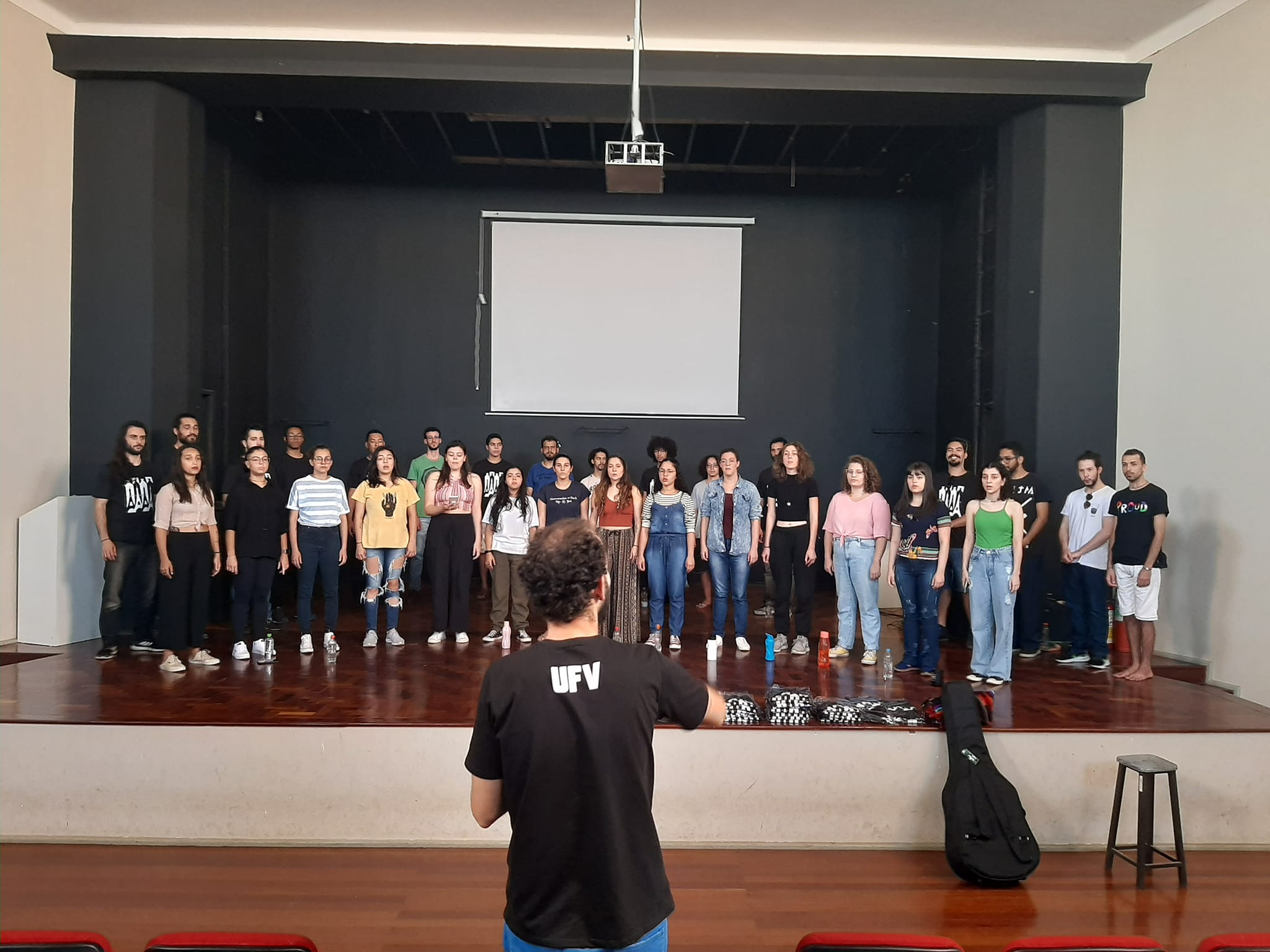 Coral Voix-Là abre vagas para novos integrantes