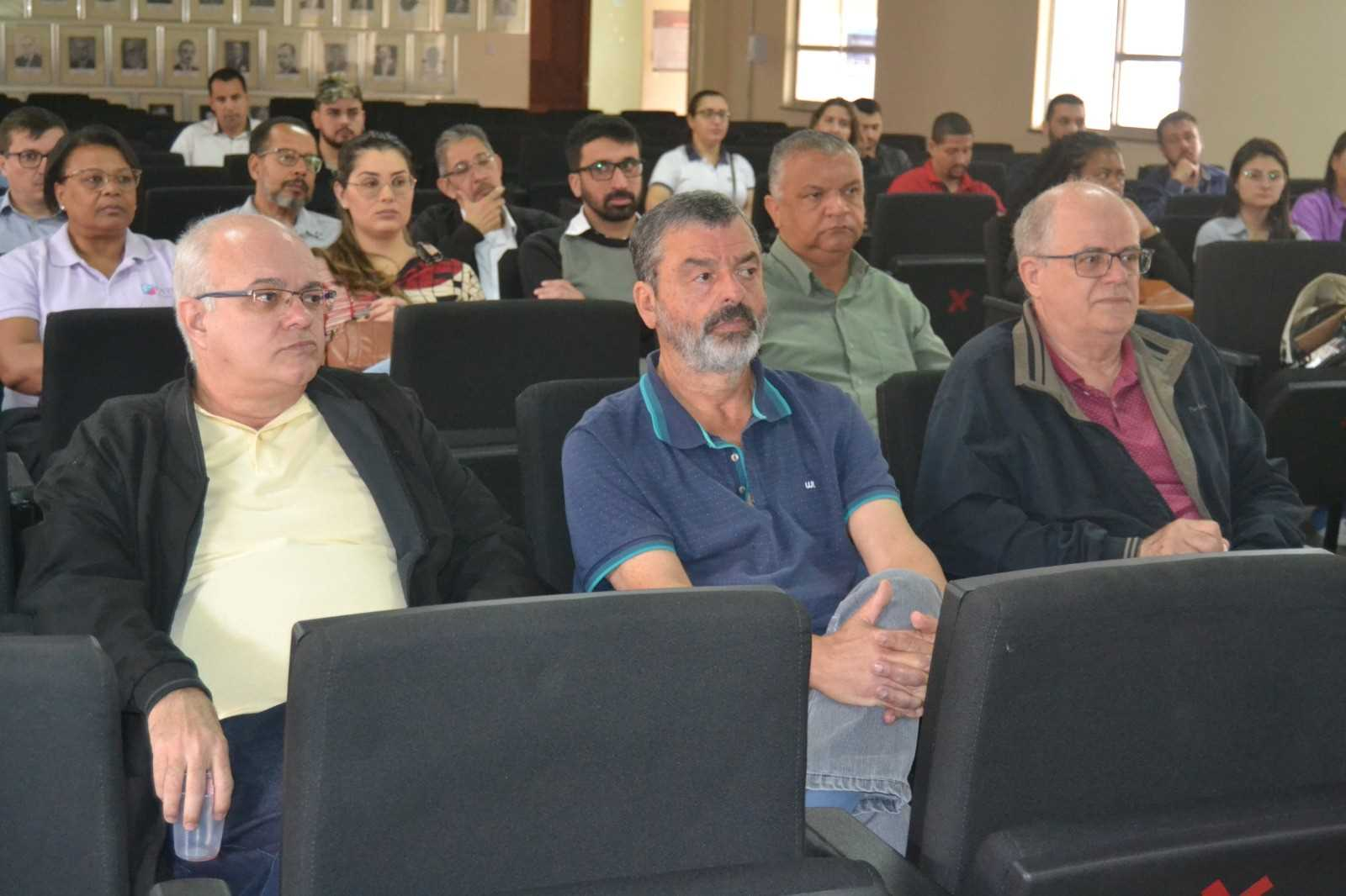 Evento reúne profissionais da contabilidade de Viçosa