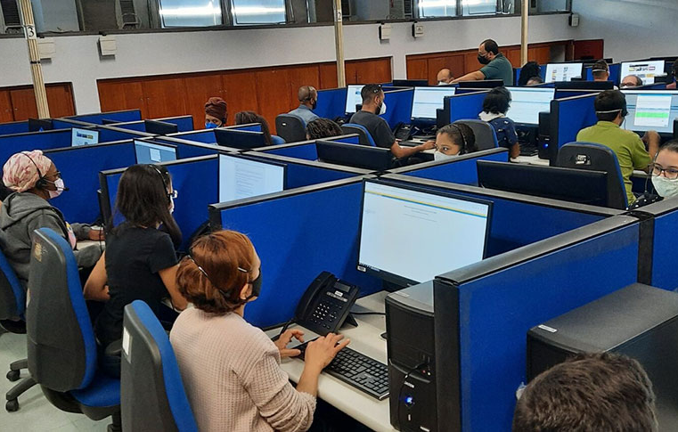 IBGE abre inscrições para processos seletivos com 325 vagas na área de call center
