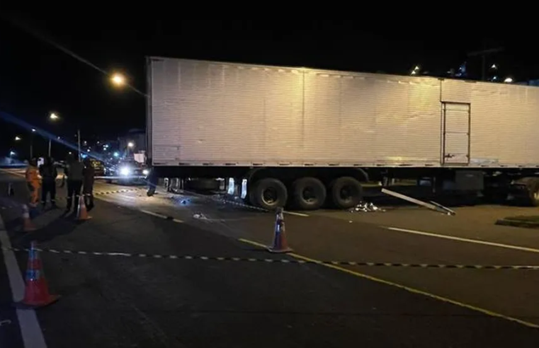 Muriaé: motociclista morre ao bater em carreta na BR-116