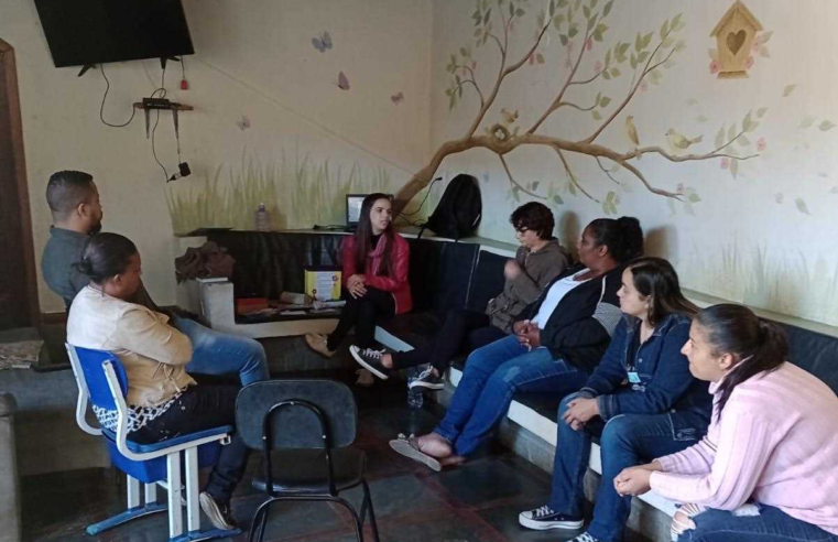 Psicóloga promove capacitação em saúde mental e acolhimento no abrigo CIACA