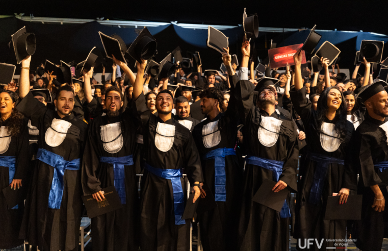 UFV celebra formatura de mais de 600 estudantes da graduação na última sexta, 4
