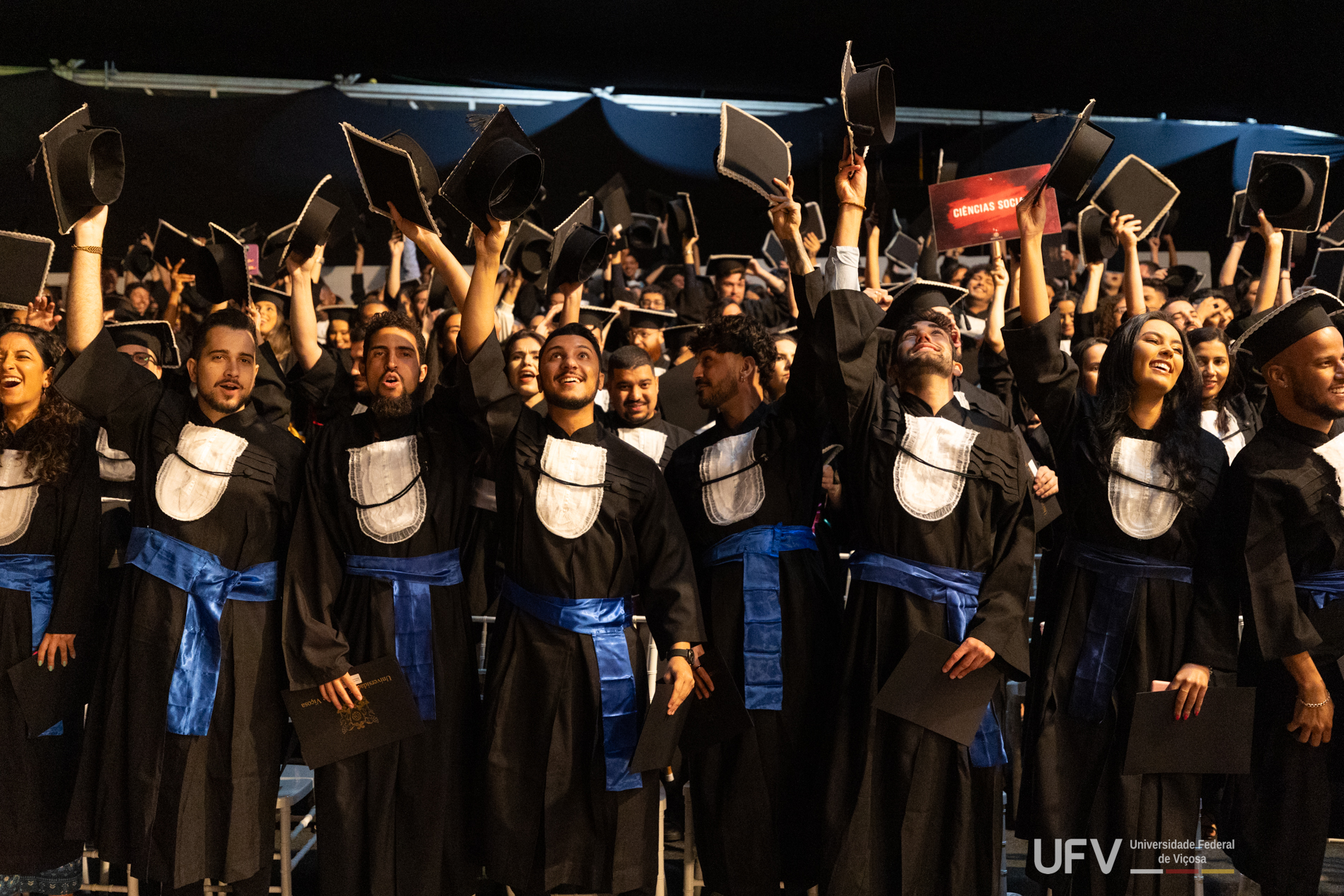 UFV celebra formatura de mais de 600 estudantes da graduação na última sexta, 4