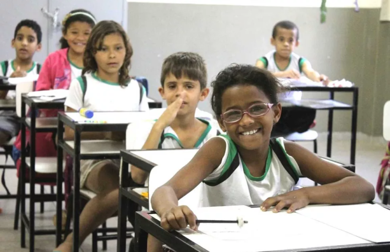 Vereador apresenta requerimento para criação de Superintendência Regional de Educação em Viçosa