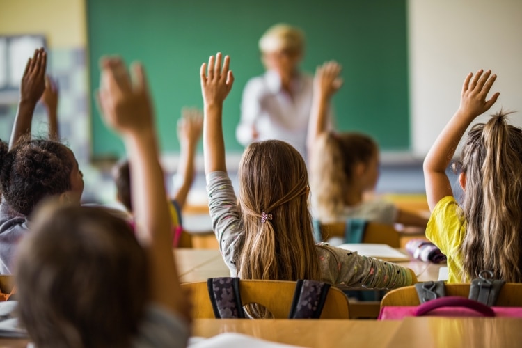 Pé-de-Meia: estudantes já podem saber se foram contemplados