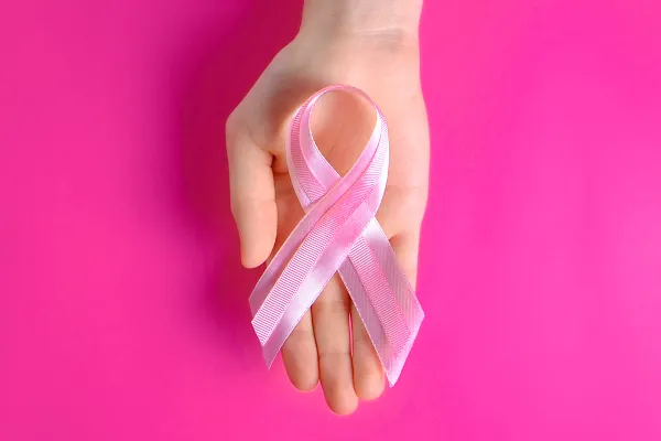 Secretaria de Saúde promove ação no Outubro Rosa