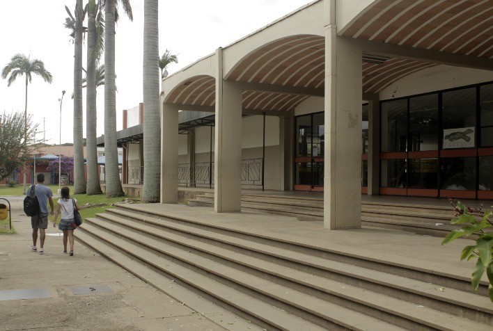 R.U. tem funcionamento alterado durante ‘semana do saco cheio’