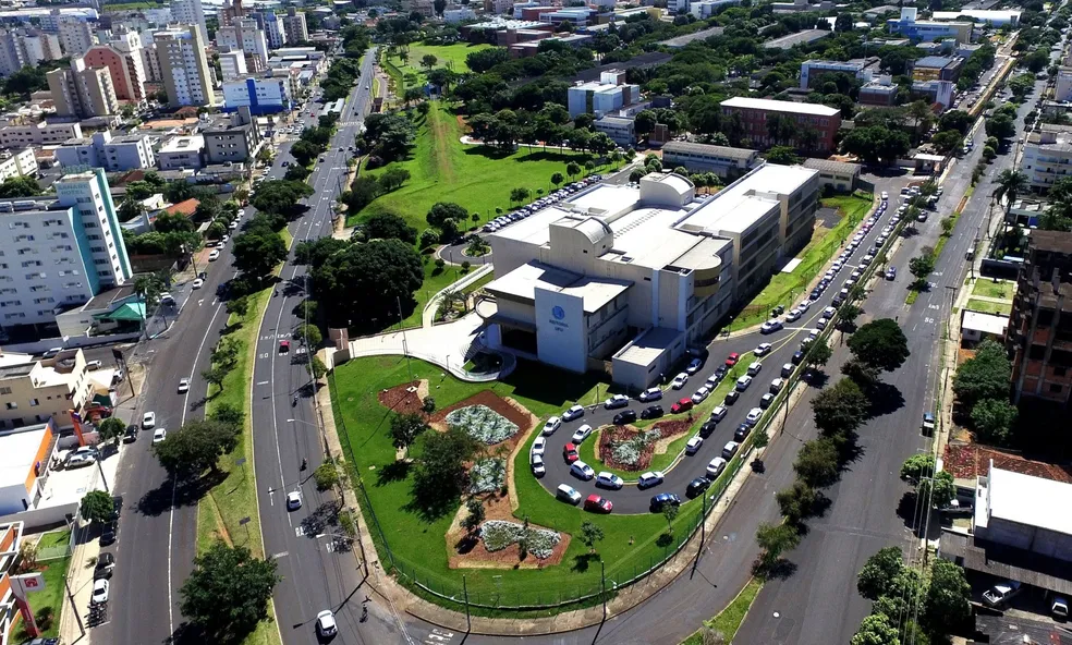tecnoPARQ e UFU assinam acordo de cooperação