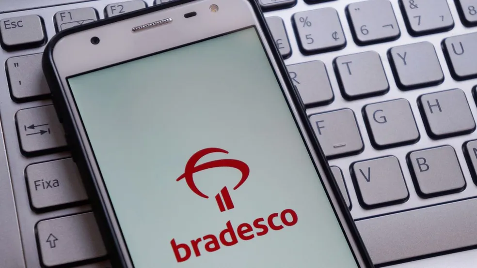 Clientes de banco relatam ‘sumiço’ de dinheiro da conta