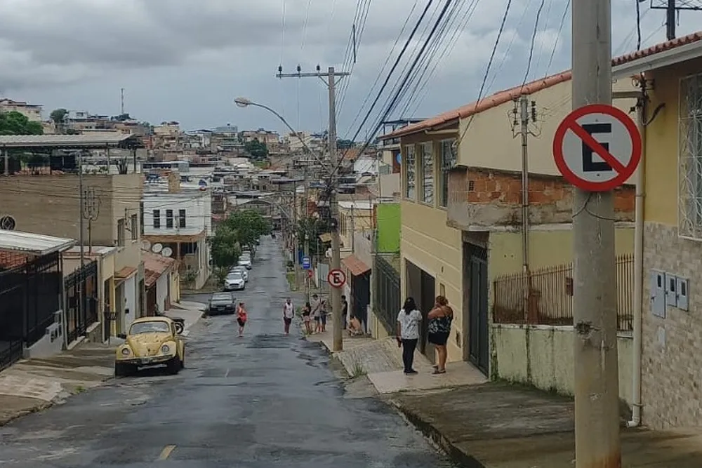 Homem atacado por pitbulls pode ter perna amputada
