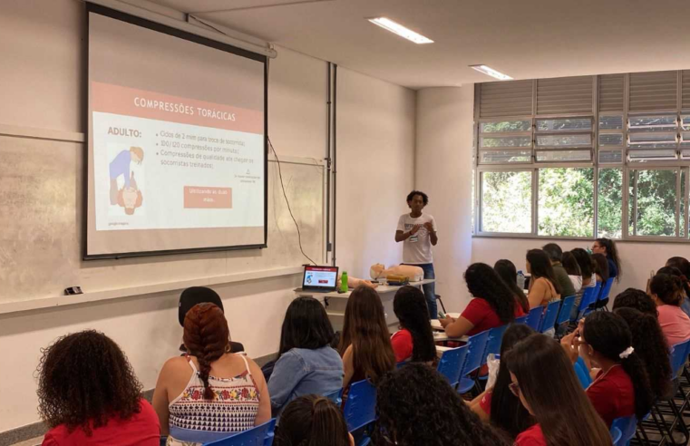 Profissionais da Rede de Educação de Viçosa recebem capacitação sobre primeiros socorros