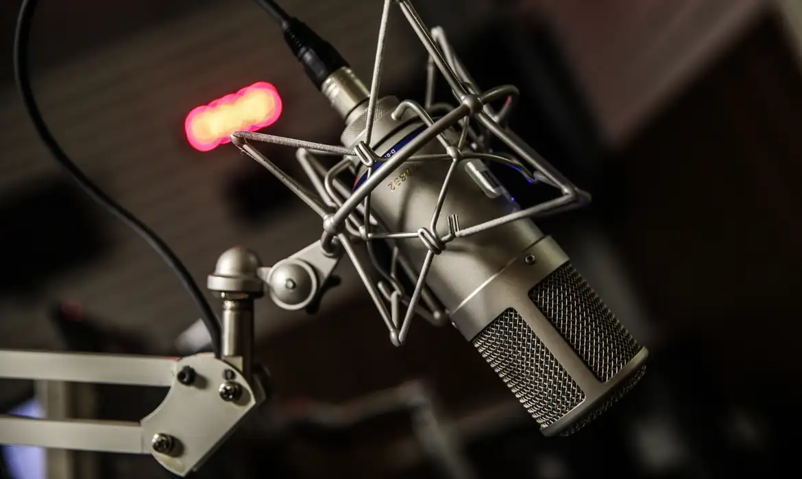 O poder do rádio: especialista desmistifica crenças e mostra novas estratégias de publicidade