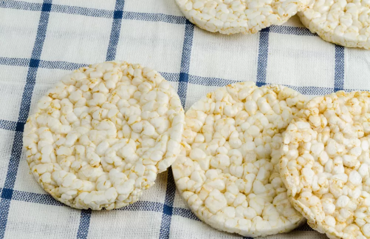 Região: empresa é condenada a pagar R$10 mil por larvas em biscoito de arroz